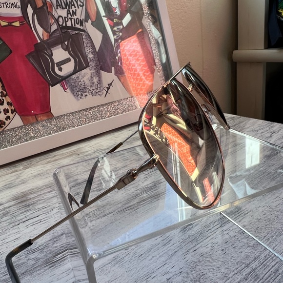 SALE💐GIVENCHY gradient aviator sunglasses 🌼✨ - Picture 13 of 16